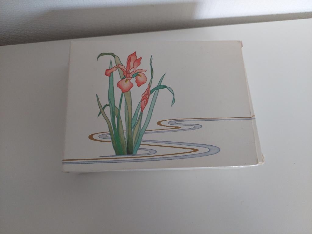 nieuwe vintage zeep AVON, Verzamelen, Ophalen, Persoonlijke verzorging