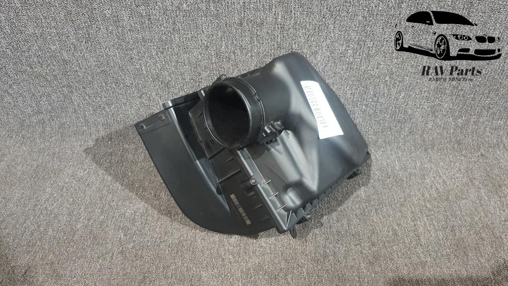 Luchtfilterhuis BMW G01 G02 G05 G11 G30 G31 G32 7643301, Ophalen of Verzenden, Gebruikt, BMW