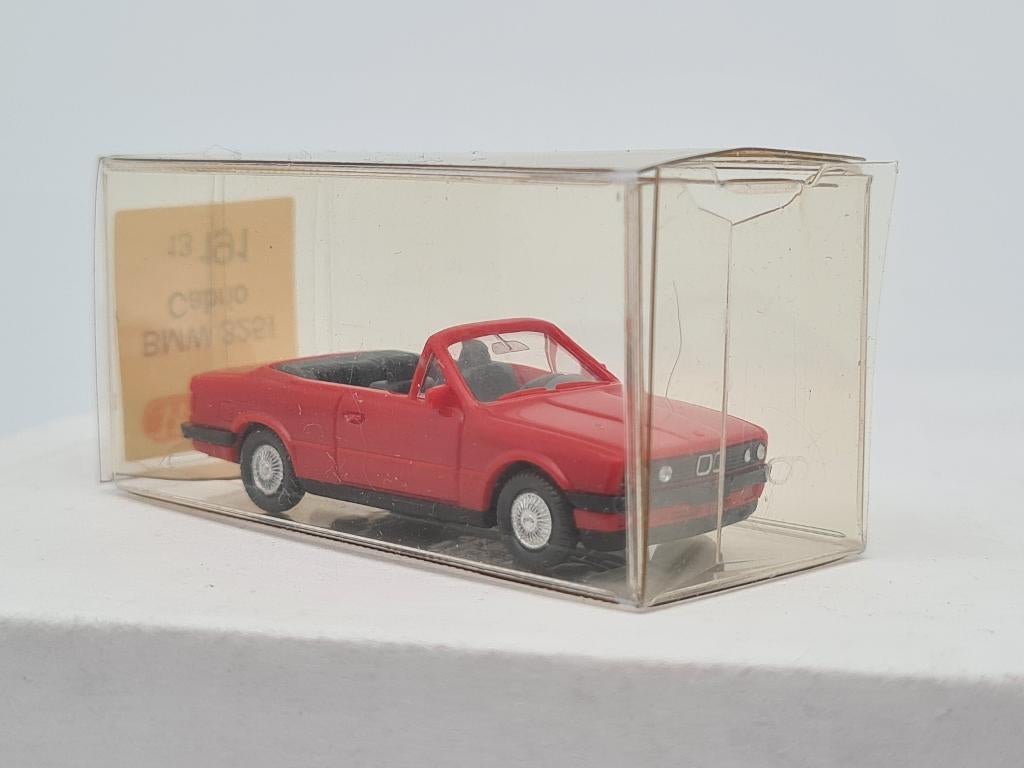 BMW 325i - Wiking 1/87, Hobby en Vrije tijd, Modelauto's | 1:87, Zo goed als nieuw, Auto, Wiking, Verzenden