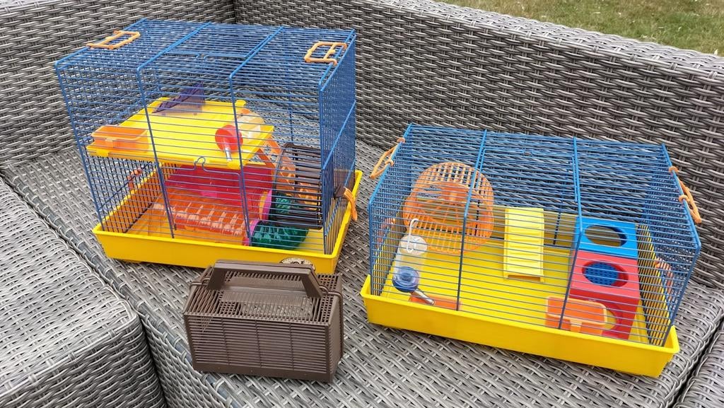 2 hamsterkooien, Ophalen