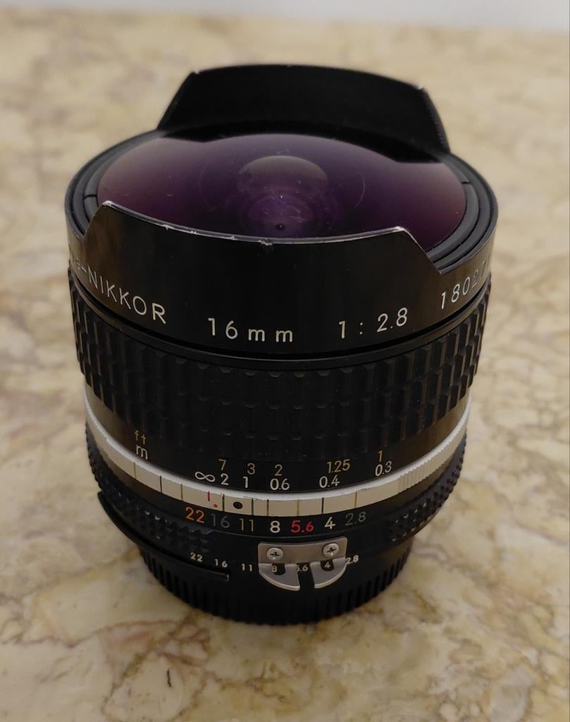 Objectif nikkor fisheye 16mm 1:2,8 ai, Ophalen