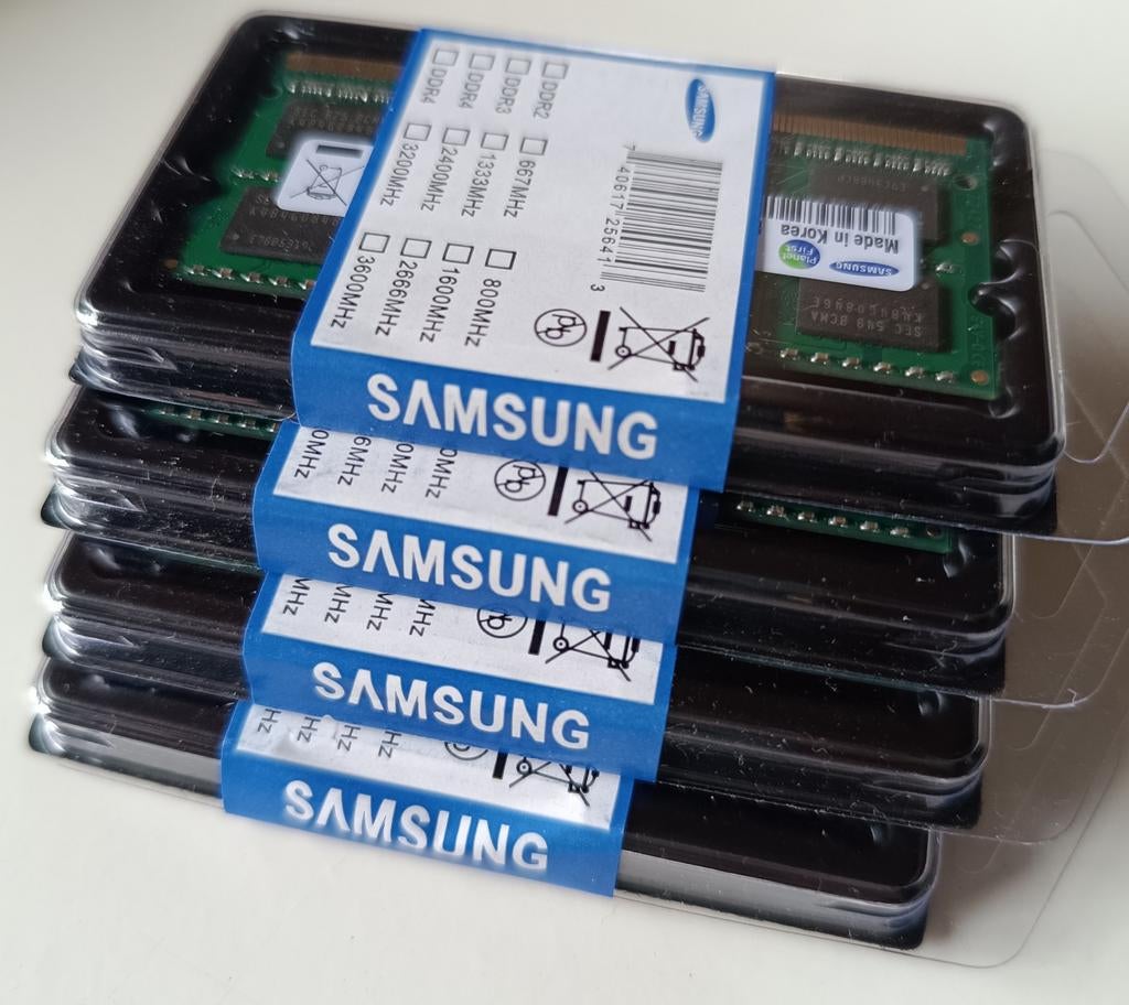 Lot de 4 mémoires RAM Samsung neuves DDR3 8GB 1600MHz, Neuf, Enlèvement ou Envoi, 8 GB, DDR3