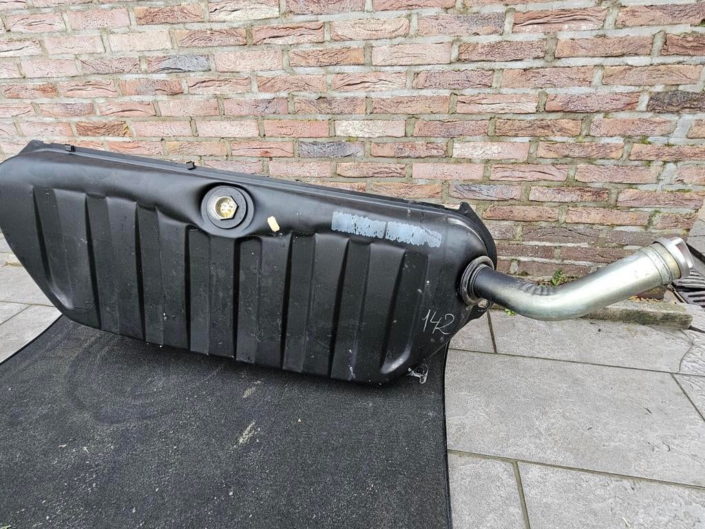 Mercedes w124 BenzineTank, Ophalen of Verzenden, Gebruikt, Mercedes-Benz