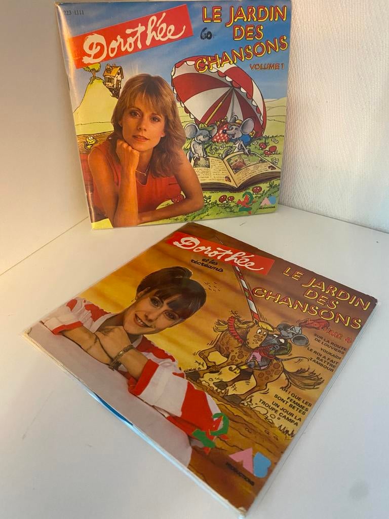 Dorothée - Le jardin de la chansons volumes 1 & 4, CD & DVD, Envoi, Utilisé