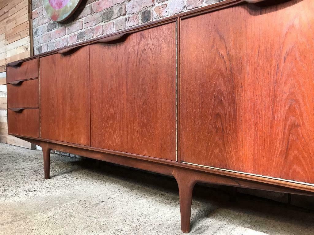 gratis thuis  prachtig Retro Vintage teak 60s dressoir, Huis en Inrichting, Kasten | Dressoirs, Gebruikt, Verzenden, 200 cm of meer
