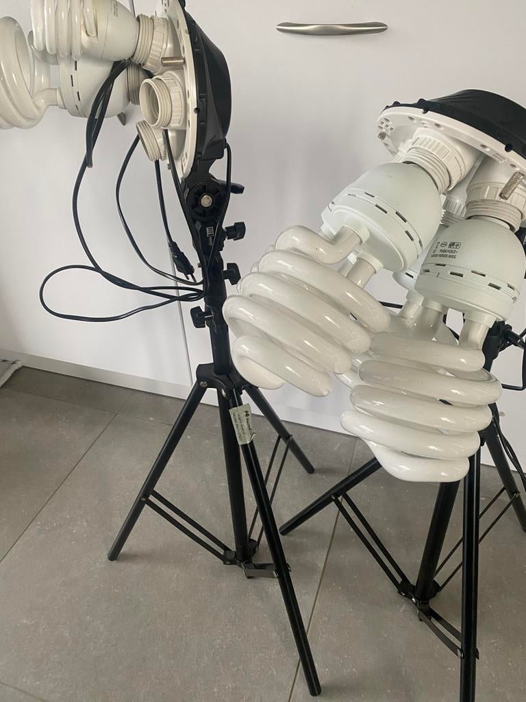 Support d'éclairage FalconEyes avec ensemble de lampes, Enlèvement, Comme neuf, Lampe ou Kit de flash