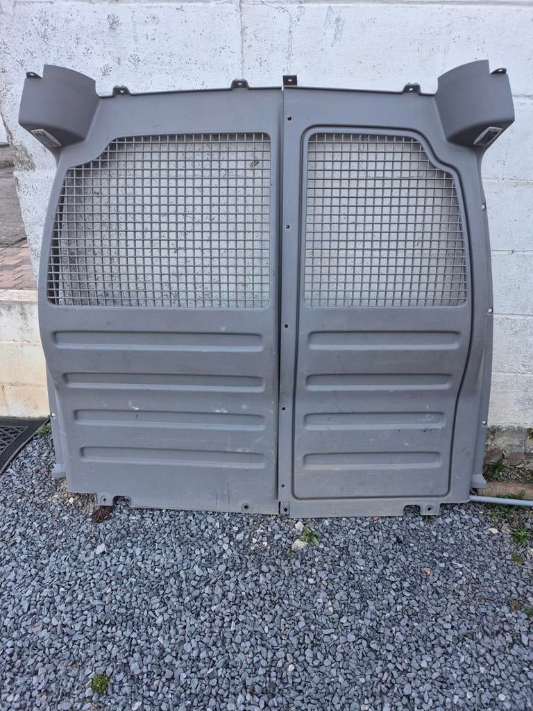 Paroi séparation vw caddy, Enlèvement