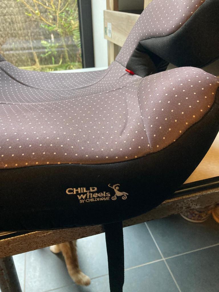 Kwaliteitsvol verhoogzitje auto childhome, Kinderen en Baby's, Autostoeltjes, Zo goed als nieuw, Overige merken, 15 t/m 36 kg