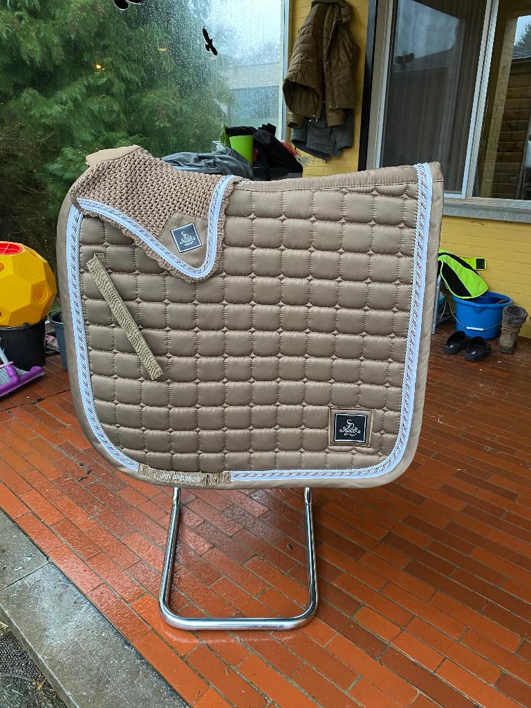 Setjes en dekjes, Animaux & Accessoires, Chevaux & Poneys | Couvertures & Couvre-reins, Comme neuf, Enlèvement ou Envoi