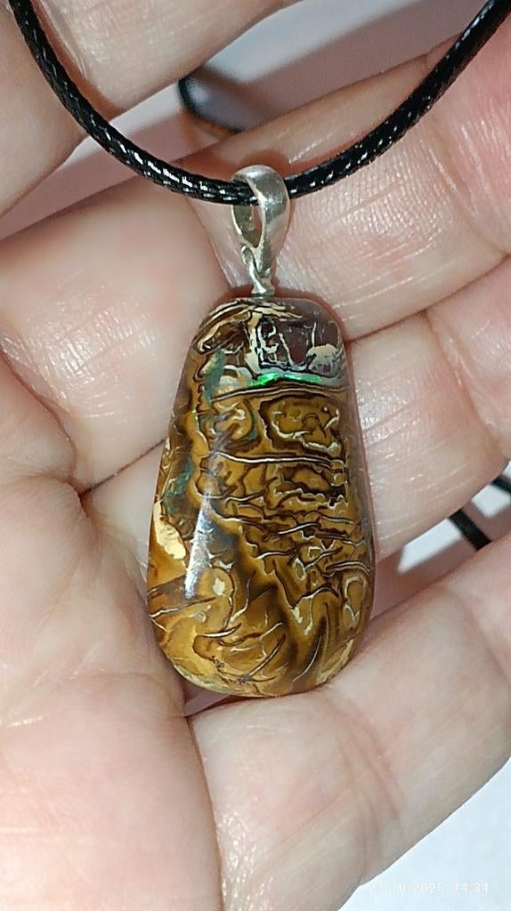 Pendentif avec opale boulder koroit d'Australie, Neuf, Enlèvement ou Envoi, Brun, Avec pierre précieuse