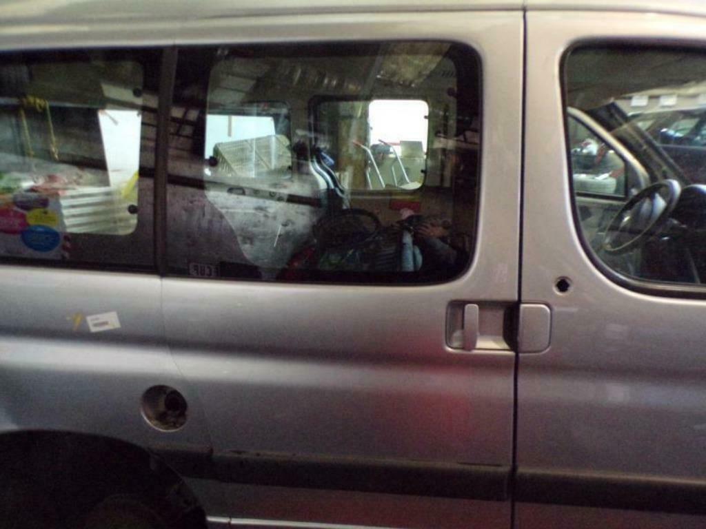 Porte latérale droit Peugeot Partner1 break phase2 2002-2008, Enlèvement ou Envoi, Utilisé, Porte, Avant