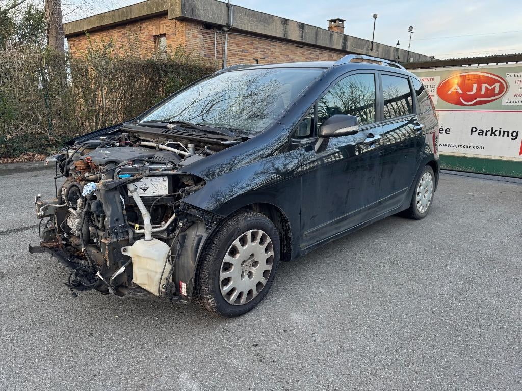 Honda FR-V voor onderdelen of compleet, Ophalen, Gebruikt, Achter, Honda