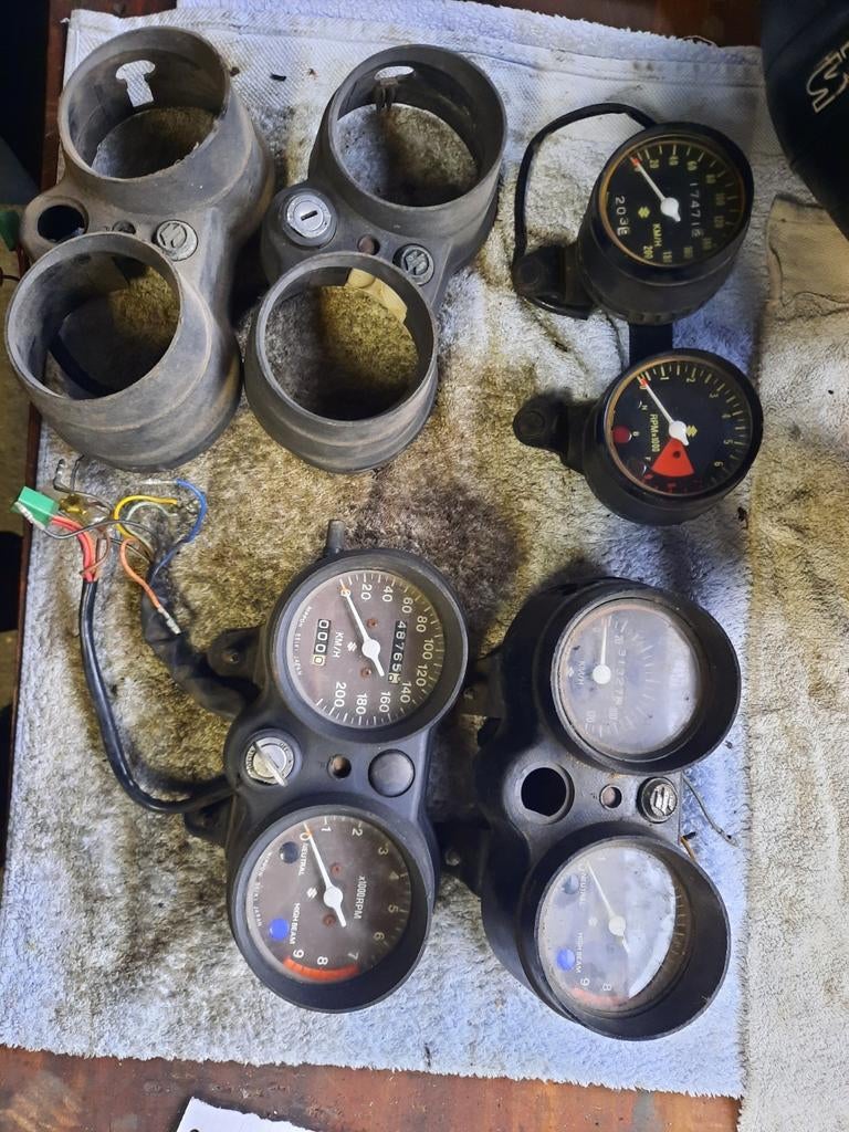 Suzuki gt gs, Motoren, Ophalen