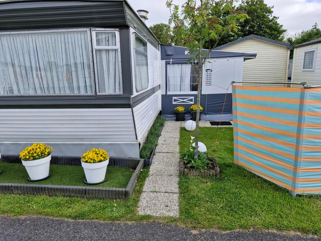 Stacaravan TE HUUR IN DE HAAN AAN ZEE  35€ per nacht !!!, Vakantie, Campings, Aan zee