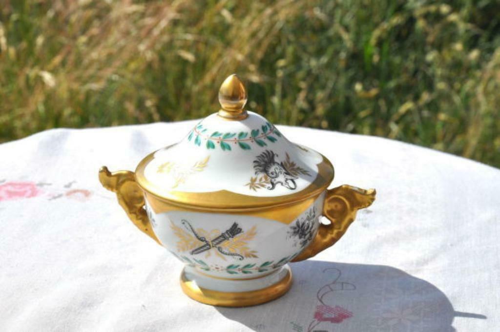 §tasse a bouillon fine porcelaine pt accident, Antiquités & Art, Antiquités | Porcelaine, Enlèvement ou Envoi