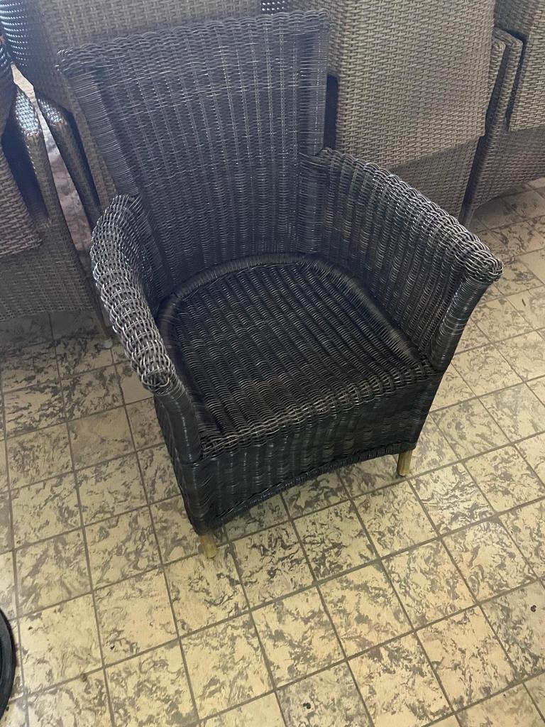 Set van 4 zeer degelijke wicker stoelen, Tuin en Terras, Ophalen, Zo goed als nieuw, Wicker