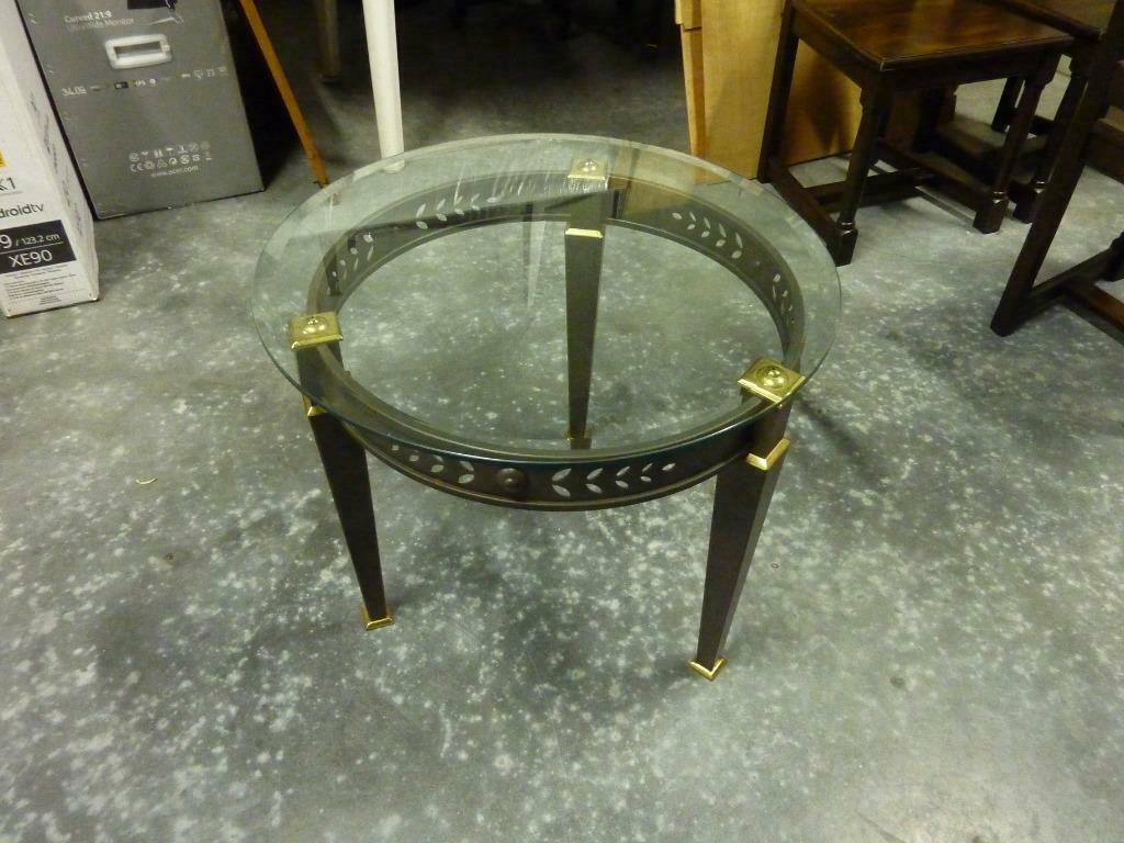 bijzettafel , glazen blad in ijzeren frame, Ophalen, Rond, Zo goed als nieuw, Minder dan 100 cm