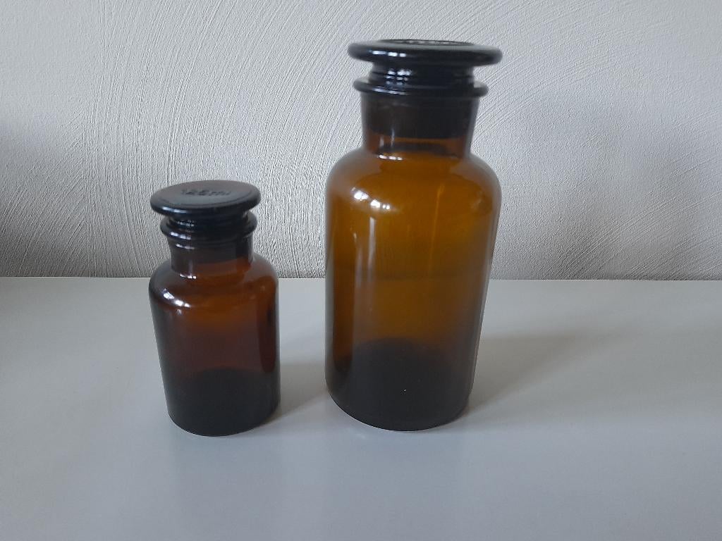 Brocante - 2 pots à pharmacie, Enlèvement ou Envoi