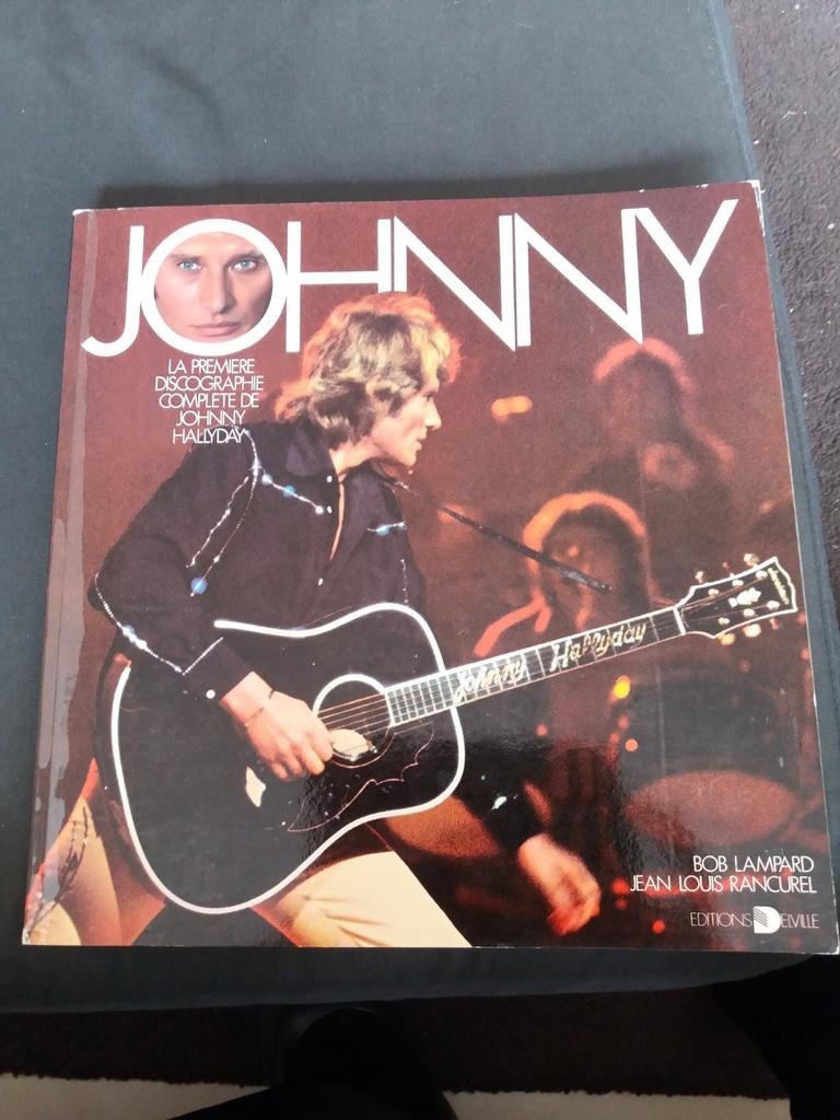 Johnny Hallyday - livre discographie, Enlèvement ou Envoi