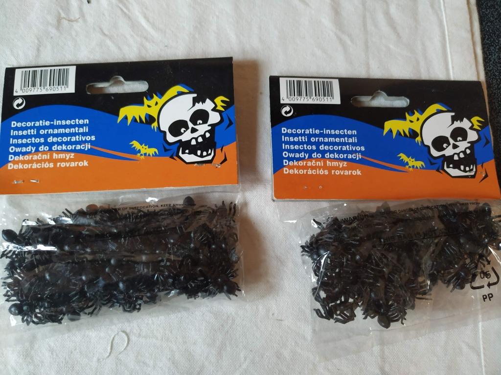 halloween decoratie spinnentjes in pvc nieuwe zakjes, Hobby en Vrije tijd, Feestartikelen, Nieuw, Ophalen of Verzenden