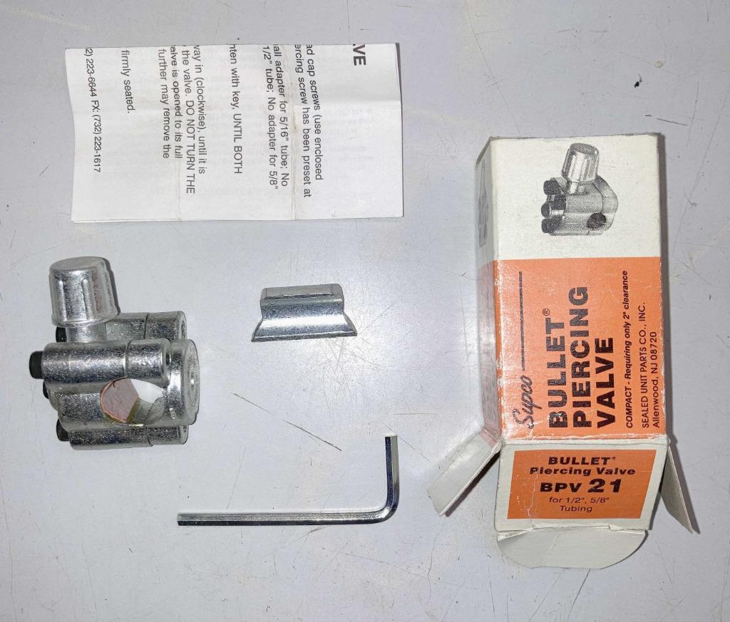 2 Robinets Auto-perforant SUPCO et WATSCO, Bricolage & Construction, Bricolage & Rénovation Autre, Comme neuf, Enlèvement ou Envoi