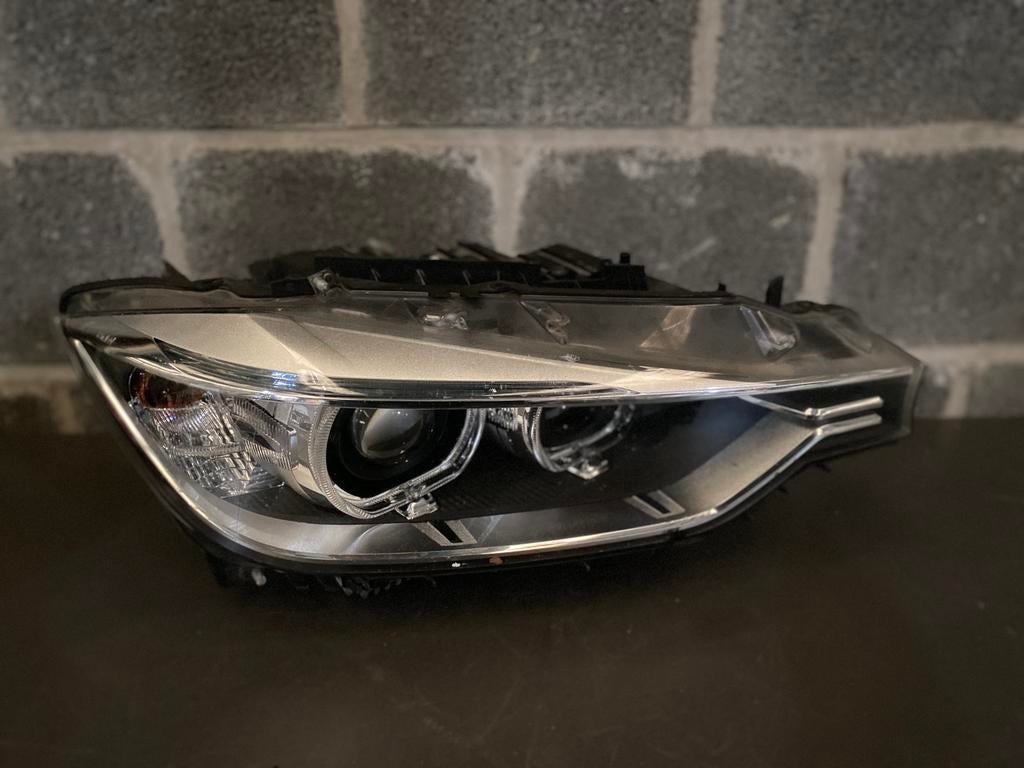 Phare Droit Xenon complet BMW F30 F31 7259528, Autos : Pièces & Accessoires, Éclairage, Enlèvement, Utilisé, BMW