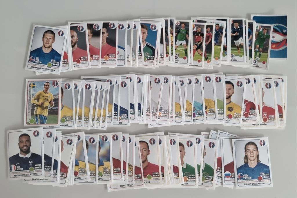 Lot de 123 vignettes Panini UEFA EURO 2016 France, Hobby & Loisirs créatifs, Timbres épargne, Enlèvement ou Envoi