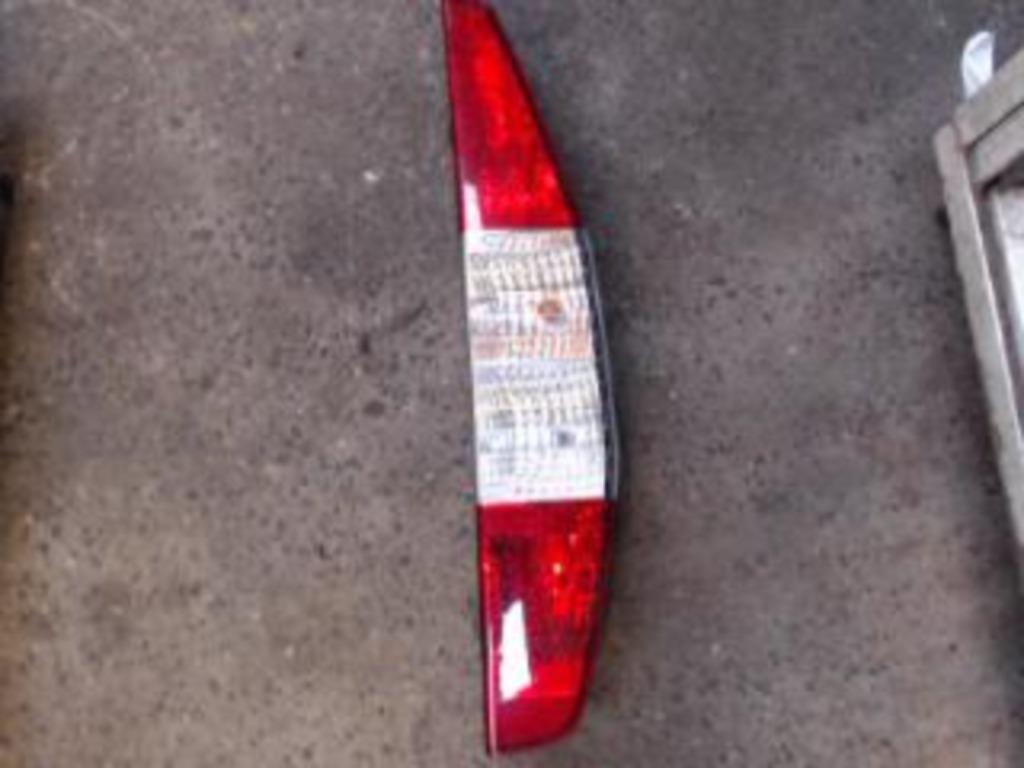 Feu arrière droit Fiat Doblo BK 2001-2005 LP/14200, Autos : Pièces & Accessoires, Éclairage, Enlèvement, Utilisé, Fiat