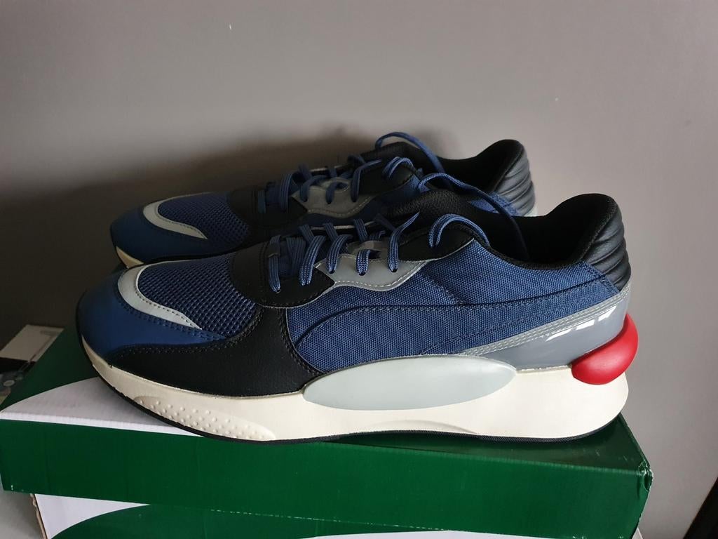 Nieuwe sneakers van Puma maat 46, Puma, Blauw, Nieuw, Ophalen of Verzenden
