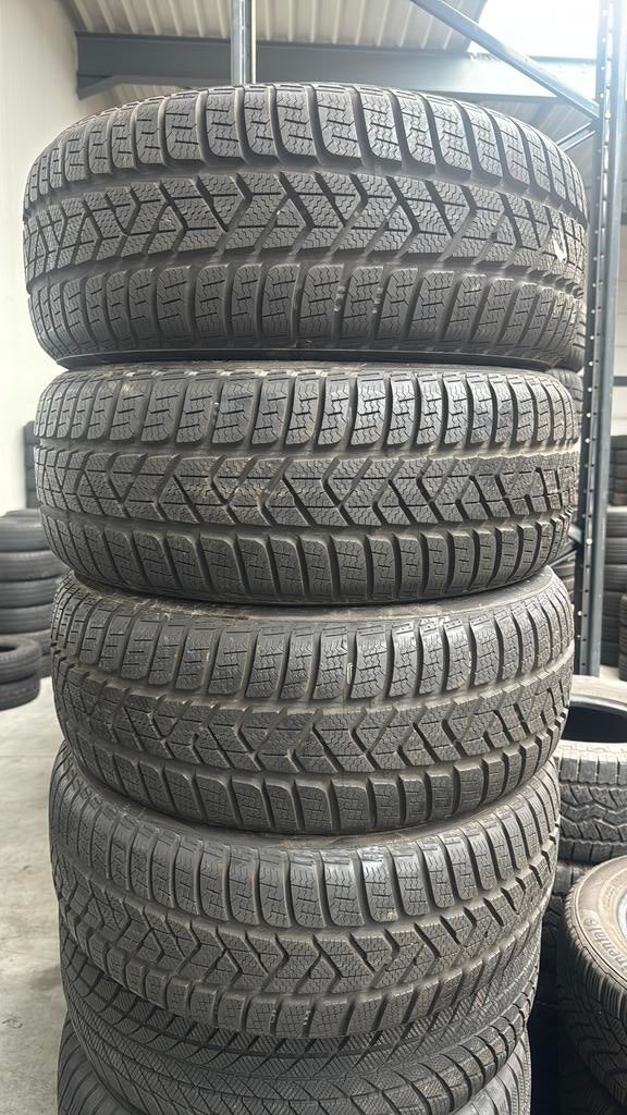 2156016  215/60/16  215/60R16 winter merk pirelli, Ophalen