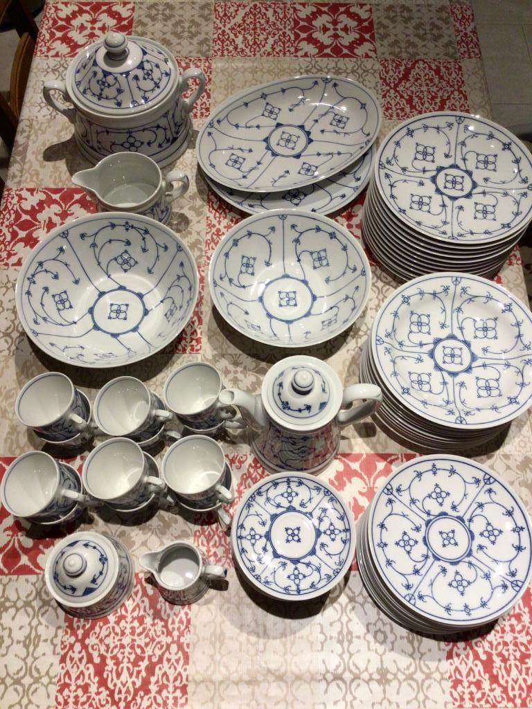Servies blauw/ wit(winterling), Antiek en Kunst, Ophalen