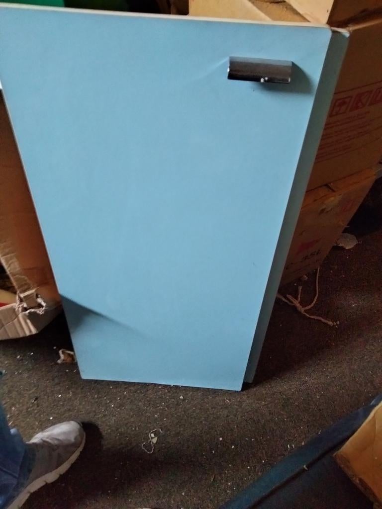 6 portes de placard vintage en formica bleu clair, Maison & Meubles, Enlèvement ou Envoi, Comme neuf