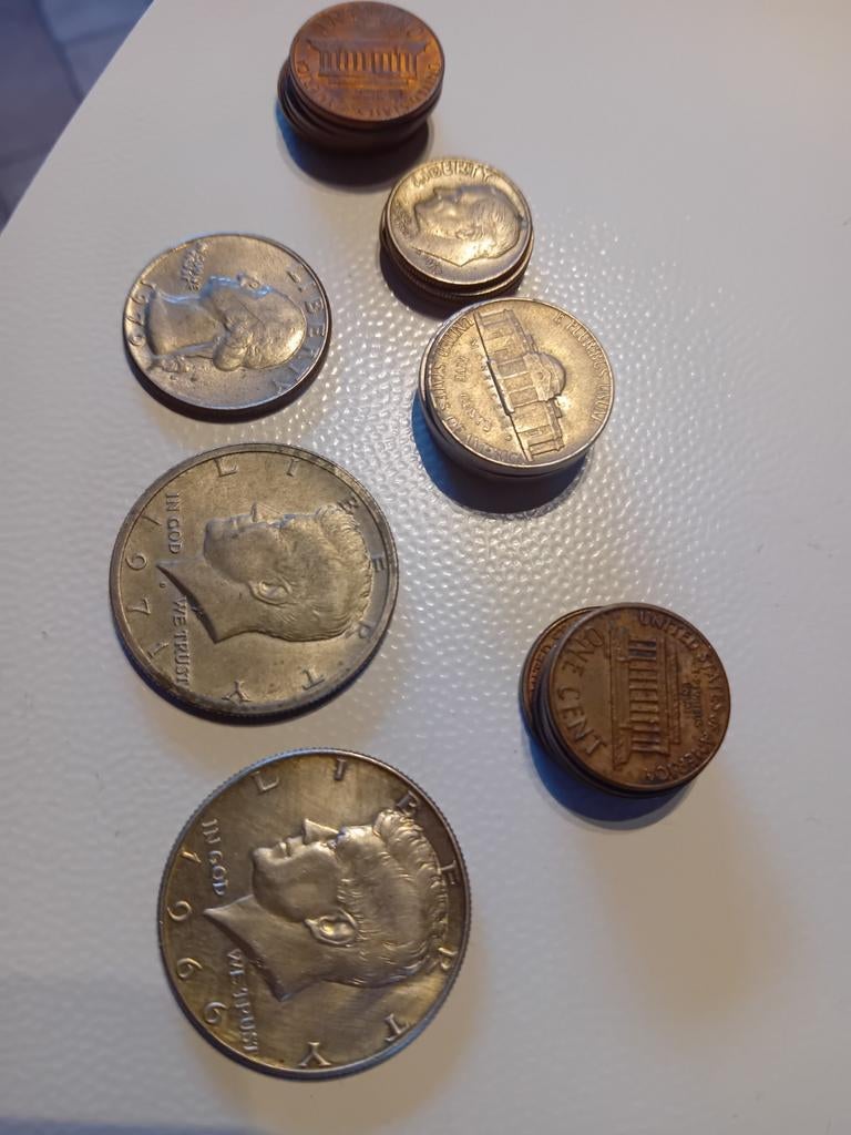 Dollars, Enlèvement