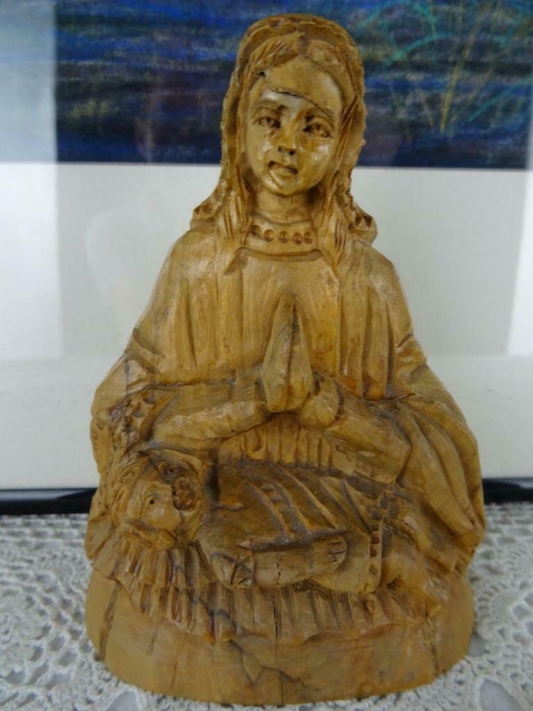 Statue de Marie Statue Marie ancienne en bois d'olivier 13cm, Enlèvement ou Envoi