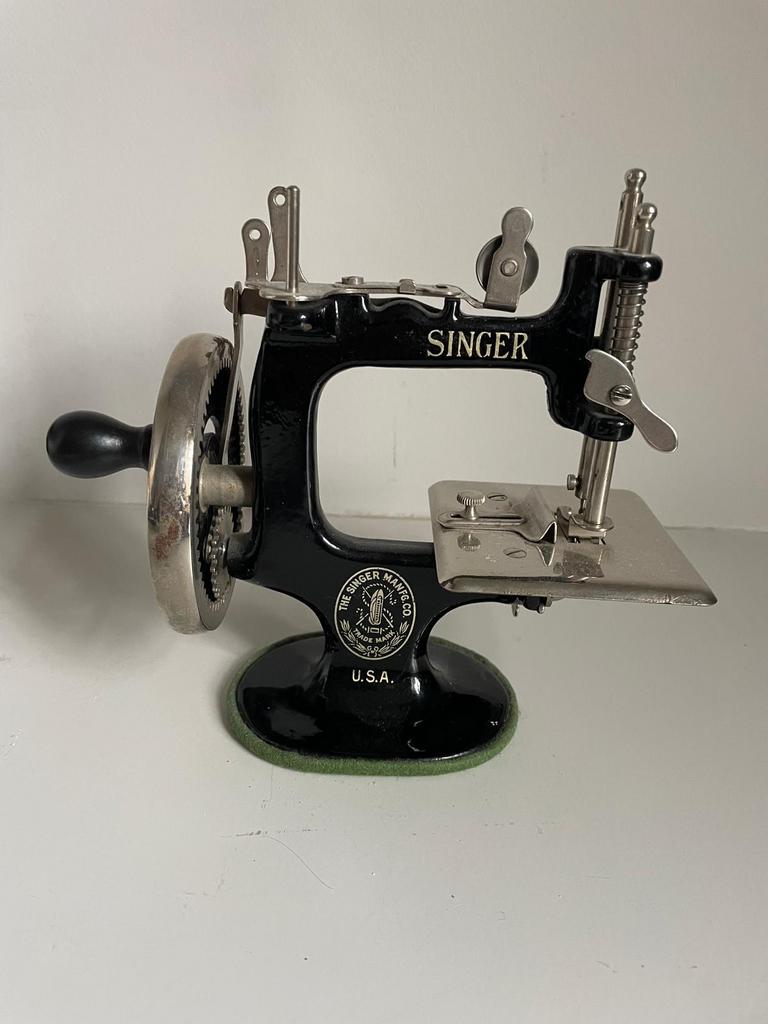 Singer naaimachine compleet met doos - in perfecte staat!, Antiek en Kunst, Ophalen of Verzenden