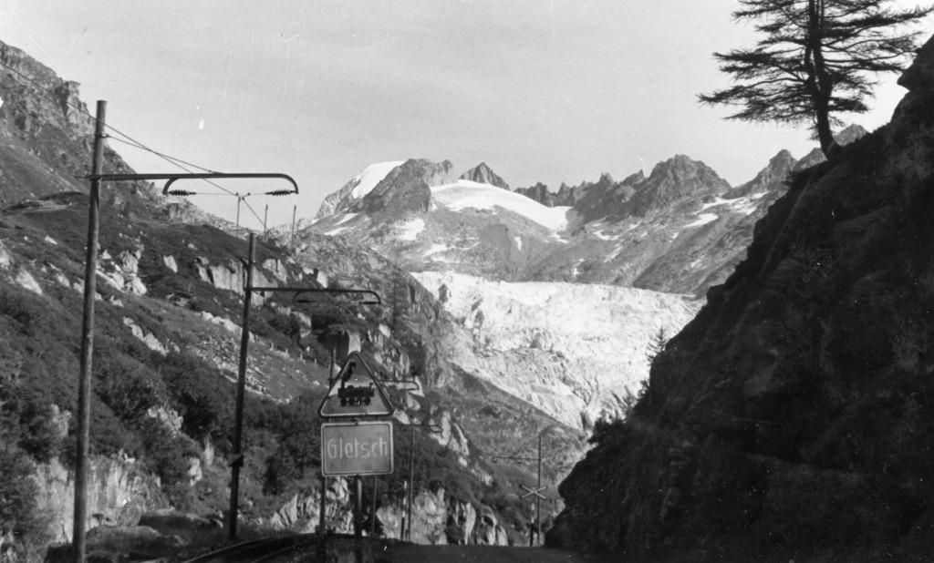photo orig. - GI US Army à Gletsch, Suisse - WW2, Enlèvement ou Envoi, Armée de terre, Photo ou Poster