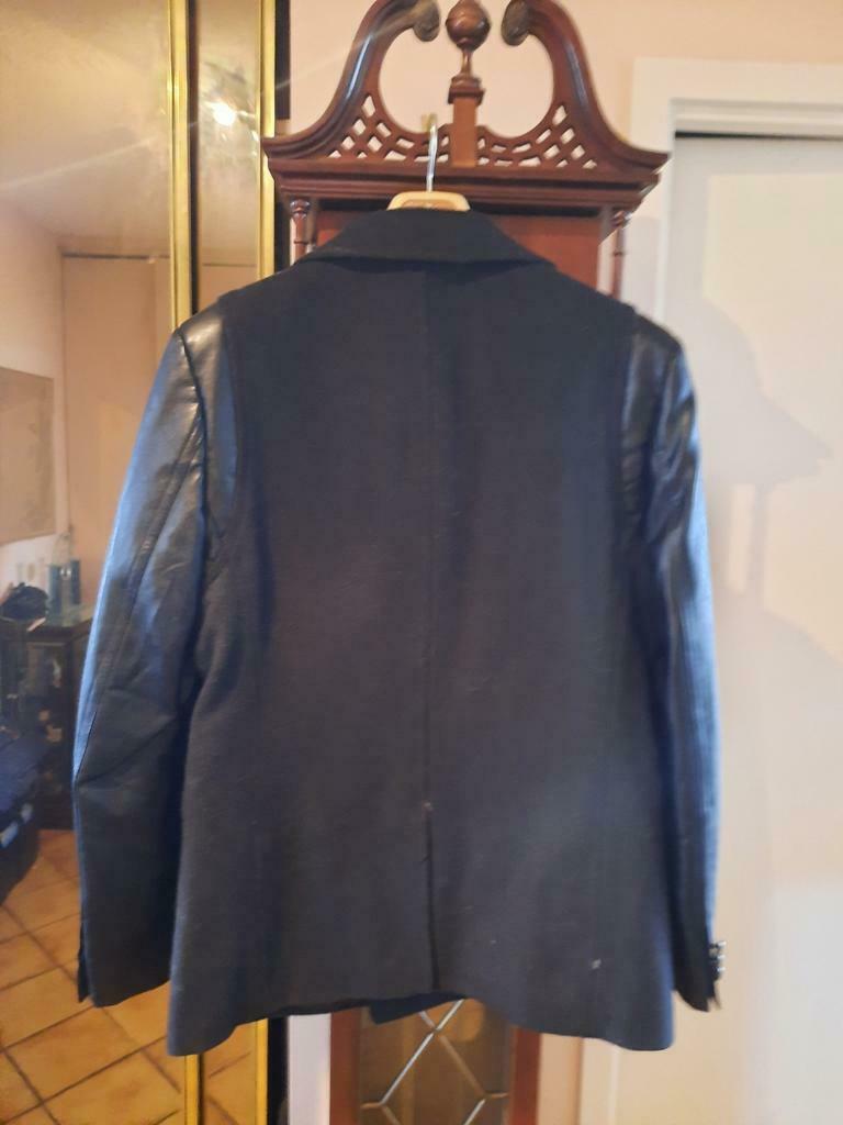 geklede vest mouw in leer, Enlèvement, Porté, Noir