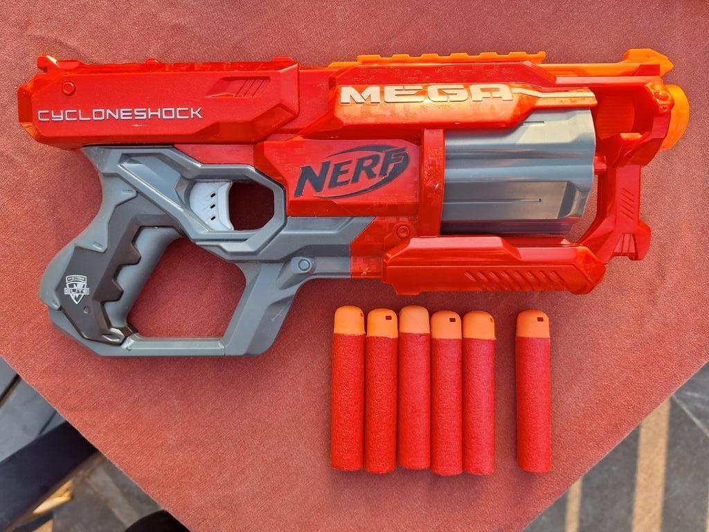 Nerf Mega Cycloneshock geweer, Ophalen of Verzenden, Zo goed als nieuw