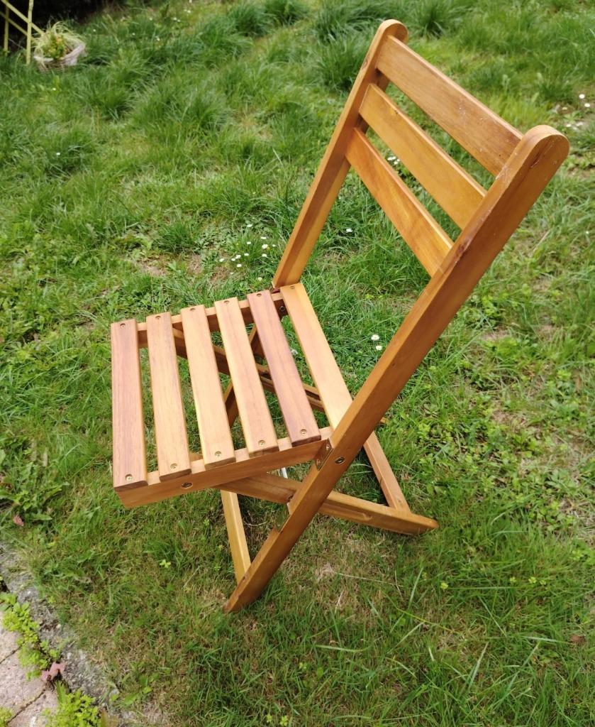 Chaise pliable en bois Teck, Autres couleurs, Comme neuf, Enlèvement, Bois