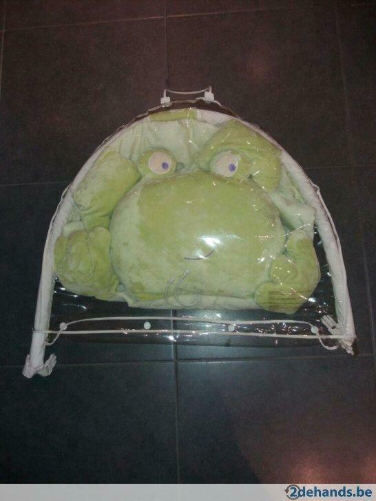 Mooi groen speeldeken premaman - vorm kikker, Enlèvement, Utilisé