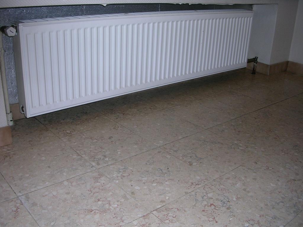 Radiateurs à vendre, Bricolage & Construction, Chauffage & Radiateurs, Comme neuf, Radiateur, 30 à 80 cm, 150 cm ou plus, Haut rendement (HR)