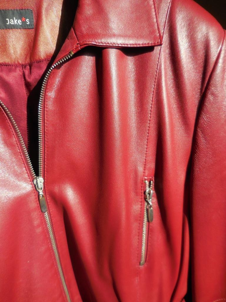 Gilet en cuir rouge bordeaux pour femme, Enlèvement ou Envoi, Comme neuf, Manteau, Taille 42/44 (L)