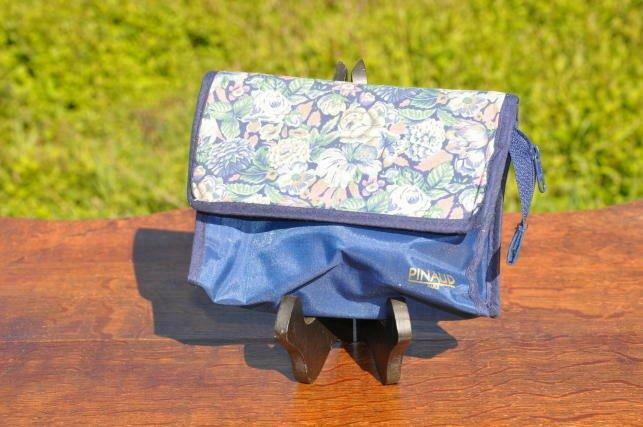 pochette maquillage avec miroir bleu et fleuri, Enlèvement ou Envoi, Neuf