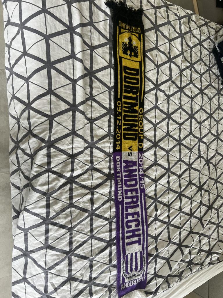 sjaal rsca anderlecht dortmund, Ophalen of Verzenden, Nieuw, Vaantje of Sjaal