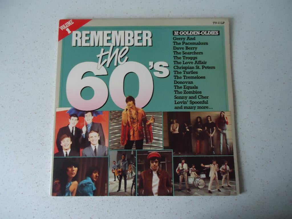 Dubbel LP "Remember The '60" 32 Golden Oldies Volume 1, Ophalen of Verzenden, Zo goed als nieuw, 12 inch, Pop