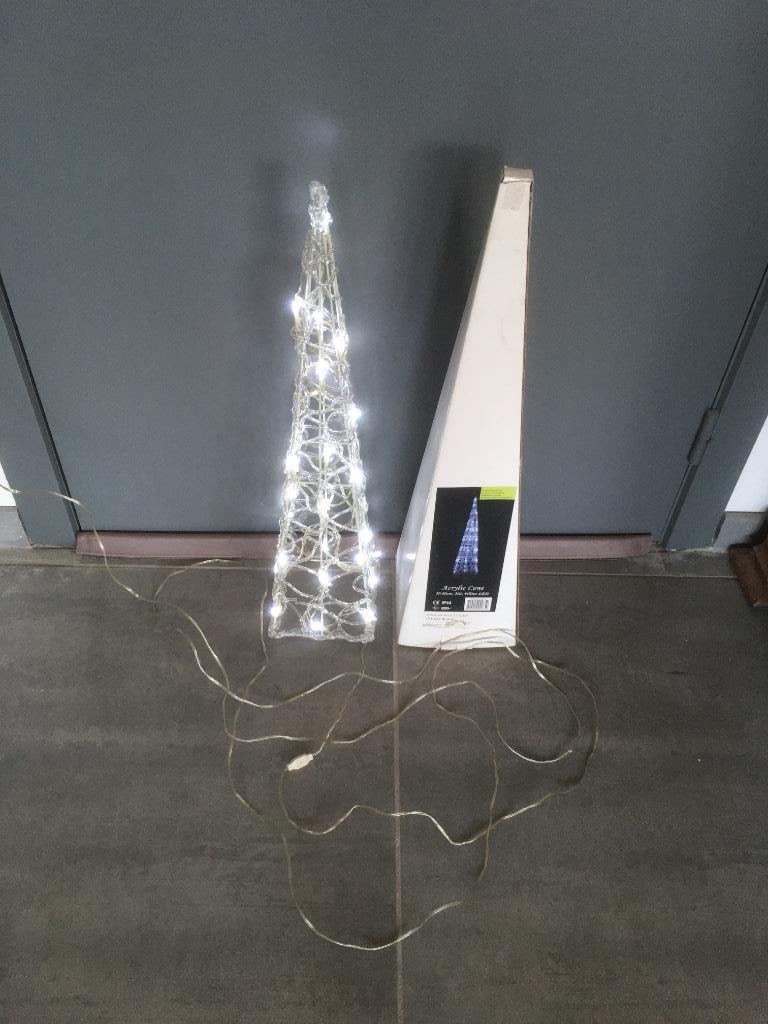 Pyramide de Noël électrique intérieur et extérieur, Enlèvement ou Envoi, Utilisé