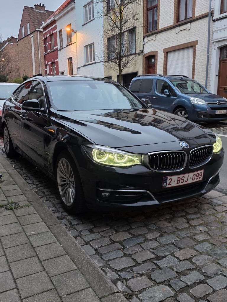 Bmw 318D Gt f34 LCI 2016, Autos, BMW, Toit panoramique, Sièges chauffants, Automatique, Cuir, Enlèvement