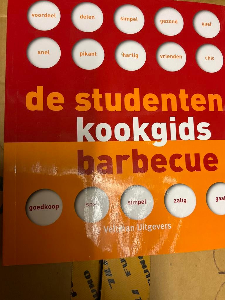 De studenten kookgids, barbecue, Boeken, Ophalen, Zo goed als nieuw
