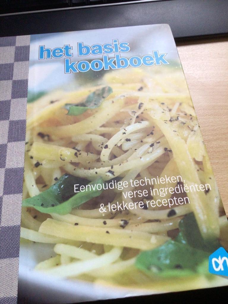 Het basis kookboek AH, Boeken, Kookboeken, Ophalen of Verzenden, Zo goed als nieuw