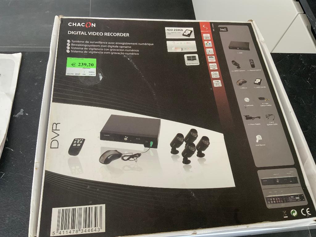 Camera bewaking nieuwe set met HD250 gyg, Audio, Tv en Foto, Ophalen of Verzenden, Nieuw, Buitencamera